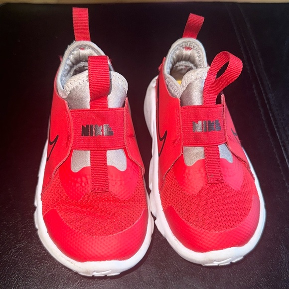 7C NIKE FOAM RUNNER 2 SLIP ON TODDLER RUNNING SHOES - Picture 2 of 5